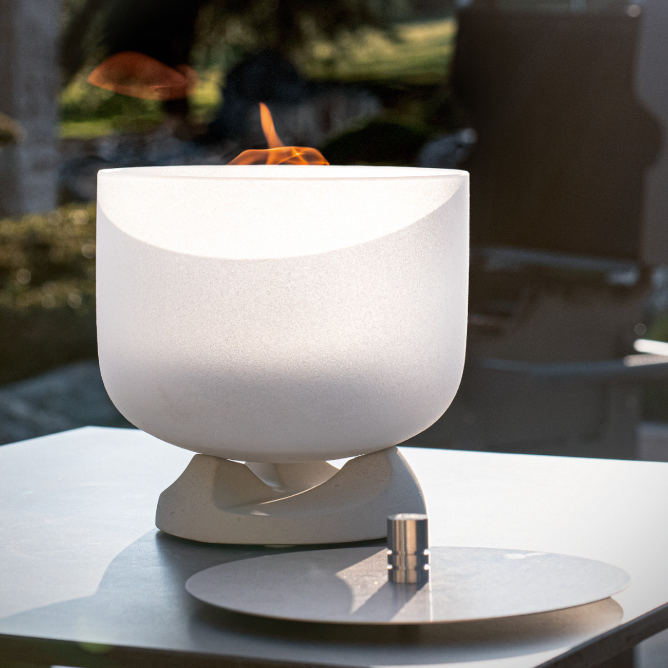 qflame-ethanol-tischkamin-betonsockel-web14