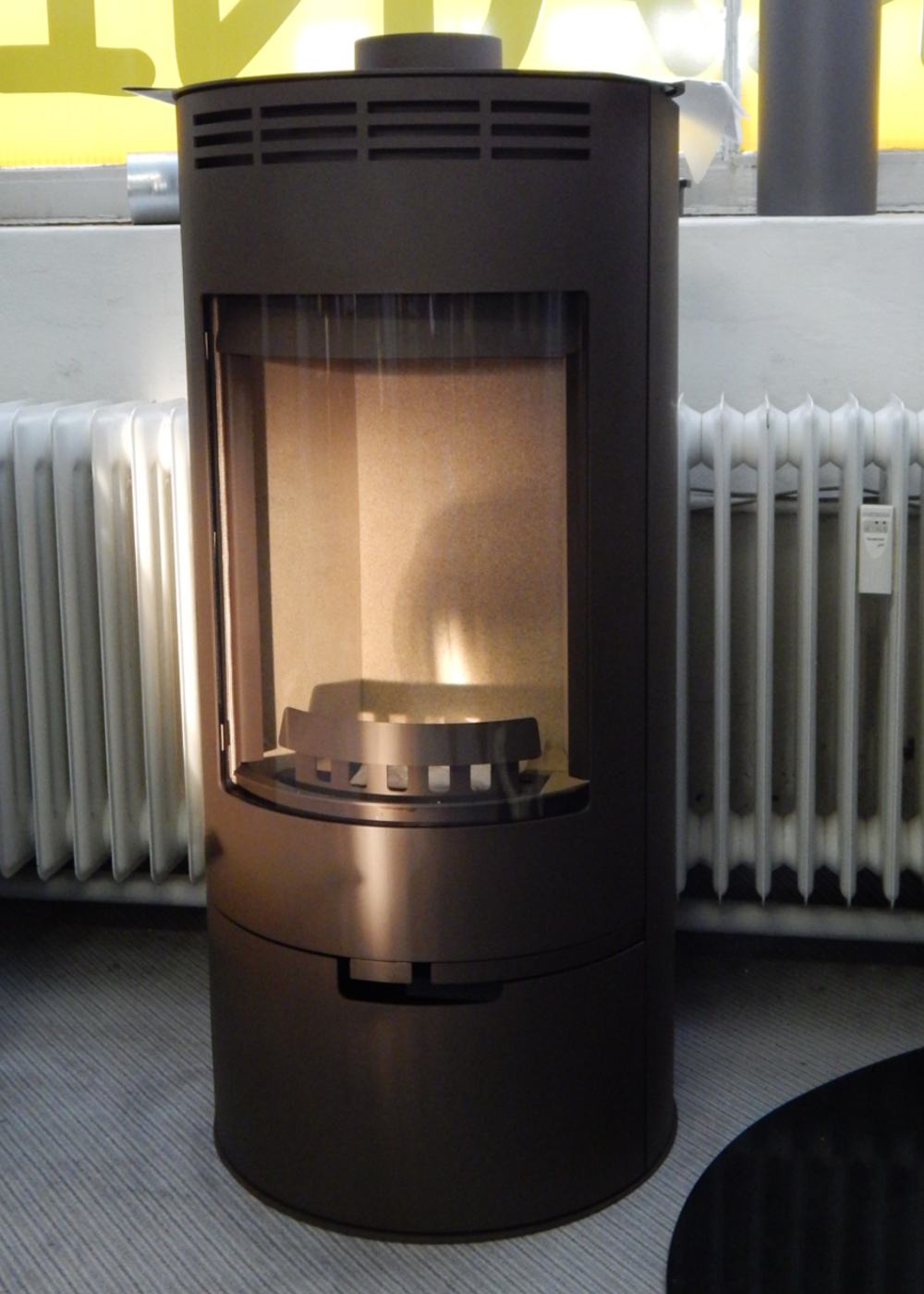 thorma_design_andorra_braun_ausstellung