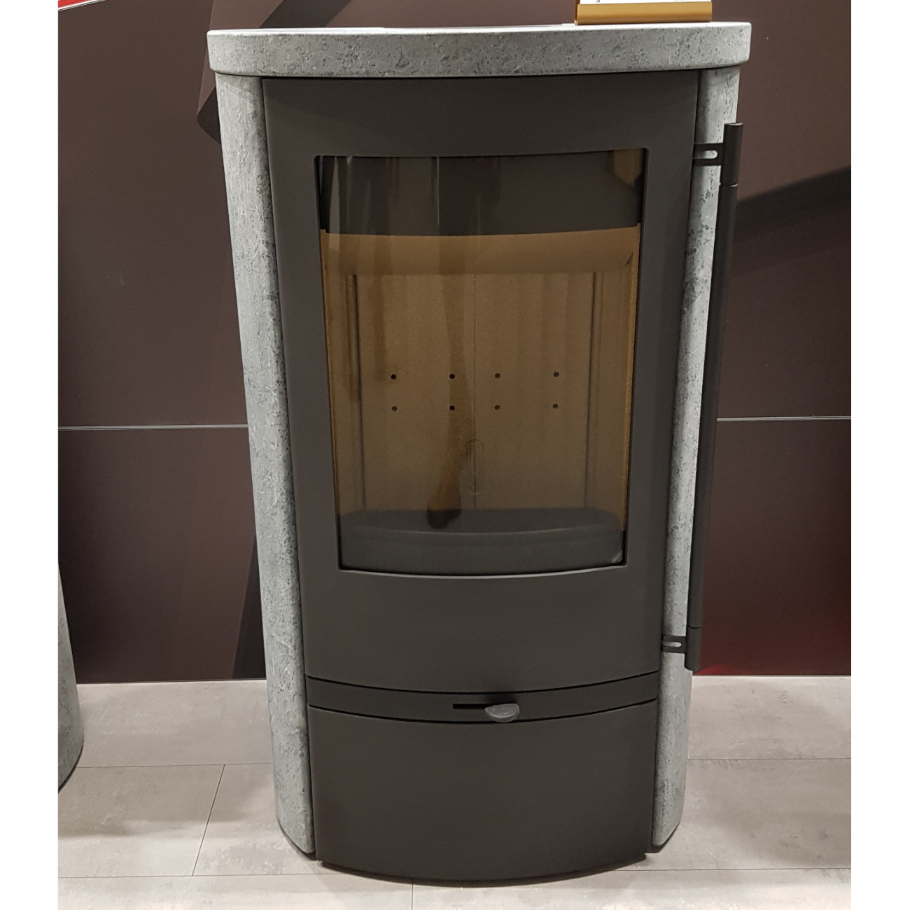 jubilee-25-speckstein-mit-tuer-messe1