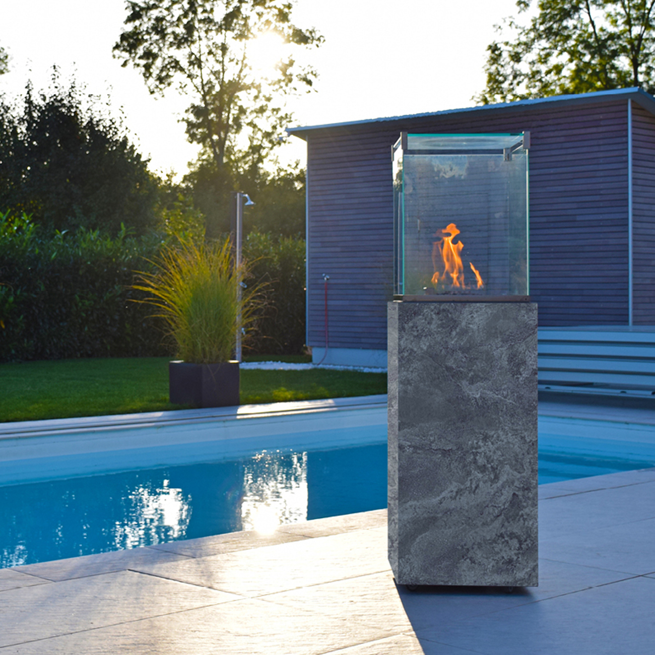 neocube-o-heizstrahler-heizpilz-terrassenstrahler-krater-riverwashed-web2