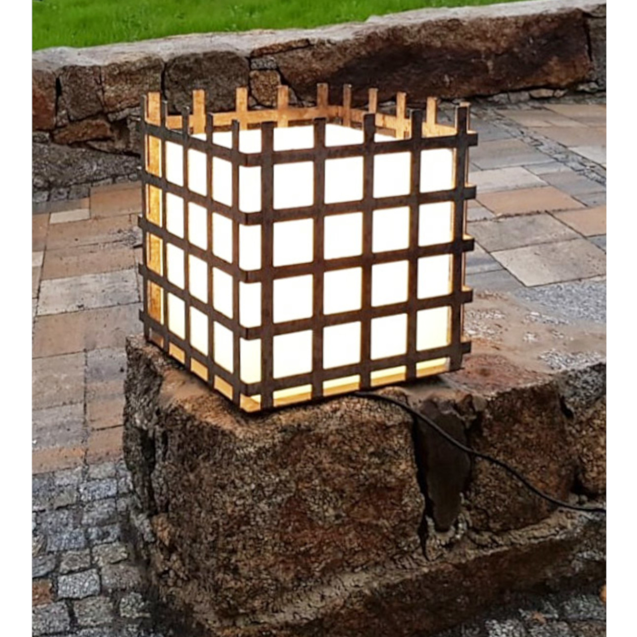 led-lampe-licht-ledur-cortenstahl-feuercampus365-web3