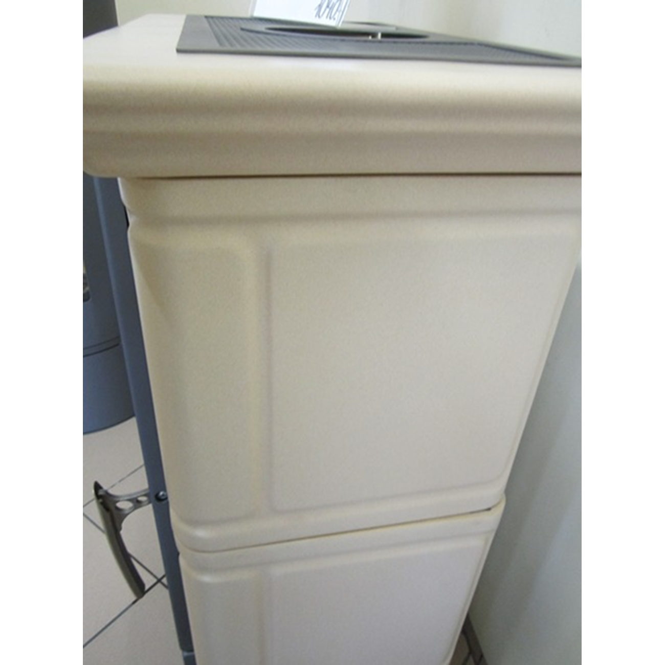 thorma_design_landshut_cappuccino_seite