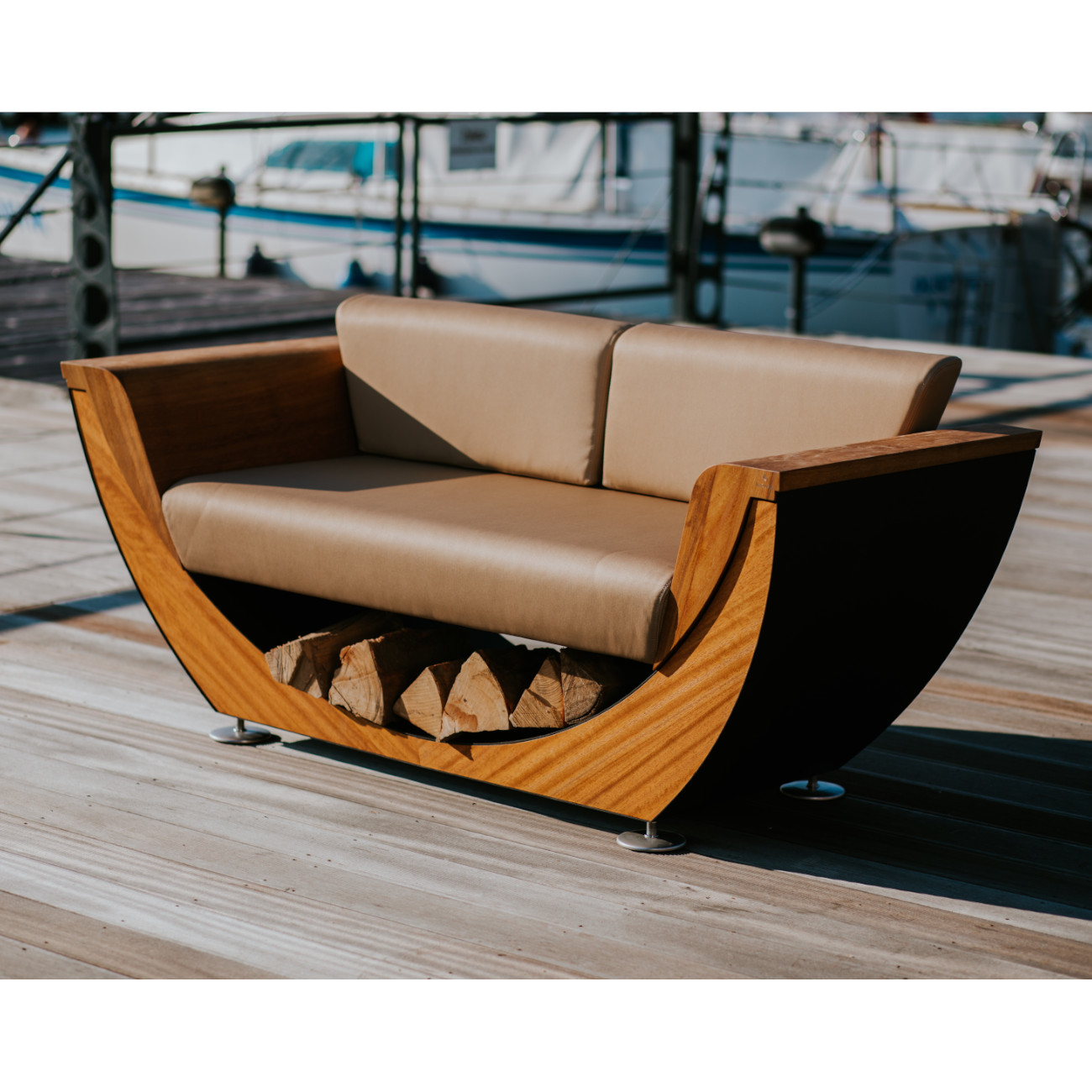 masuria-outdoor-narie-sofa-schwarz-beige-web5 Narie Outdoor Sofa Schwarz Beige