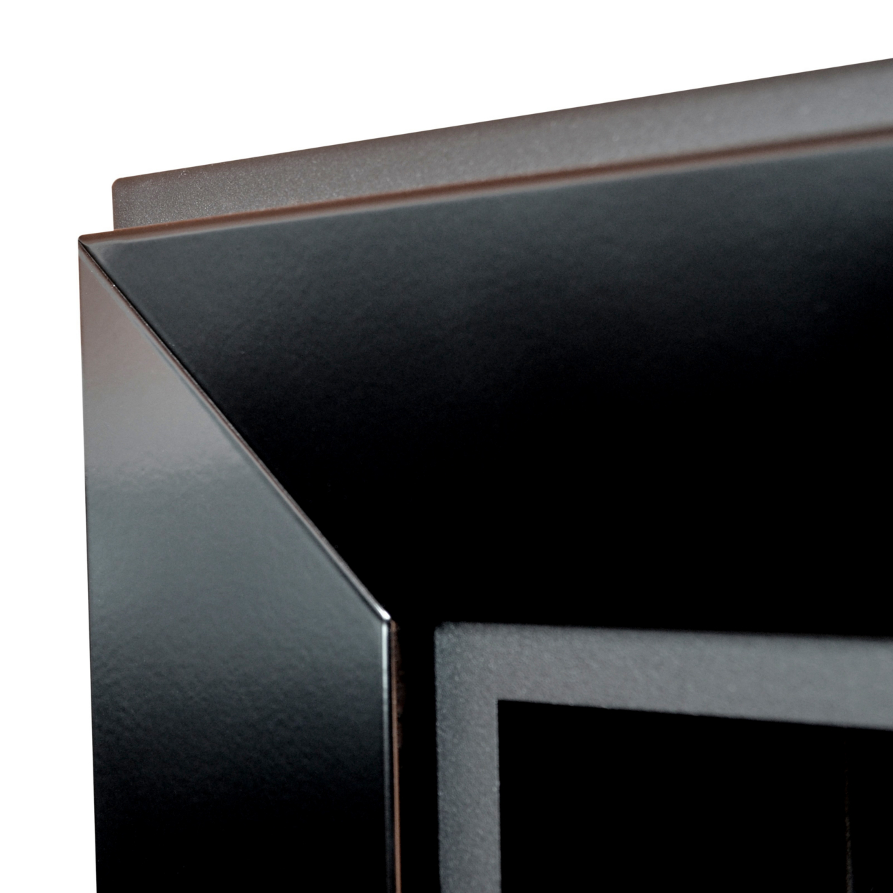 ethanolkamin-frame1800-black-web5 FRAME 1800 Schwarz Ethanolkamin Einbaukassette