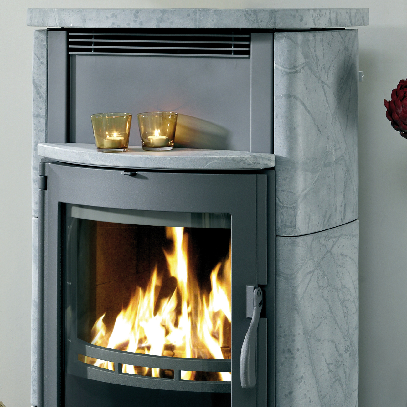koppe_bs200_kaminofen_gussgrau_speckstein_oben