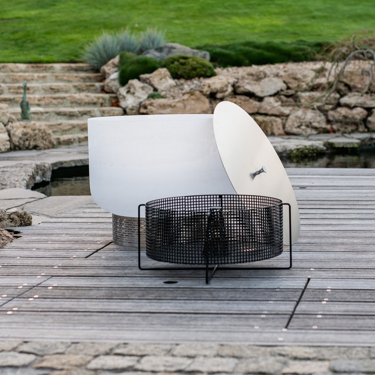 qflame-terrasse-basket-set-edelstahl-sockel-web5