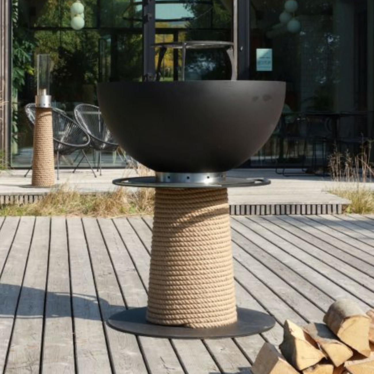 masuria-juno-800-gartenkamin-grill-schwarz-web3