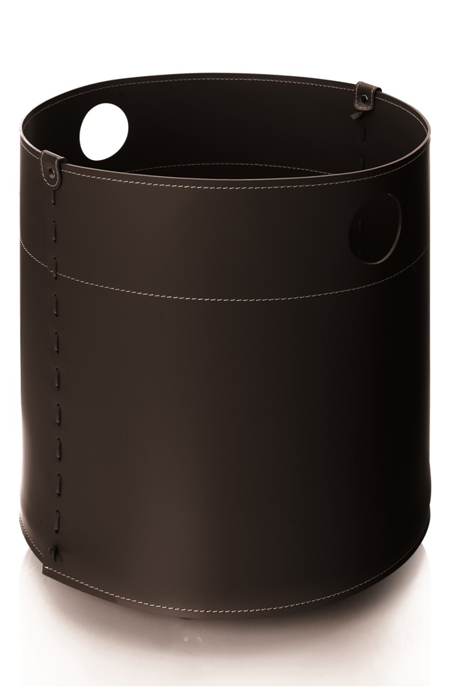 firestyle-giro-dukel-braun-1-1 Giro Designer Holzkorb Dunkelbraun aus regeneriertem Leder mit Rollen