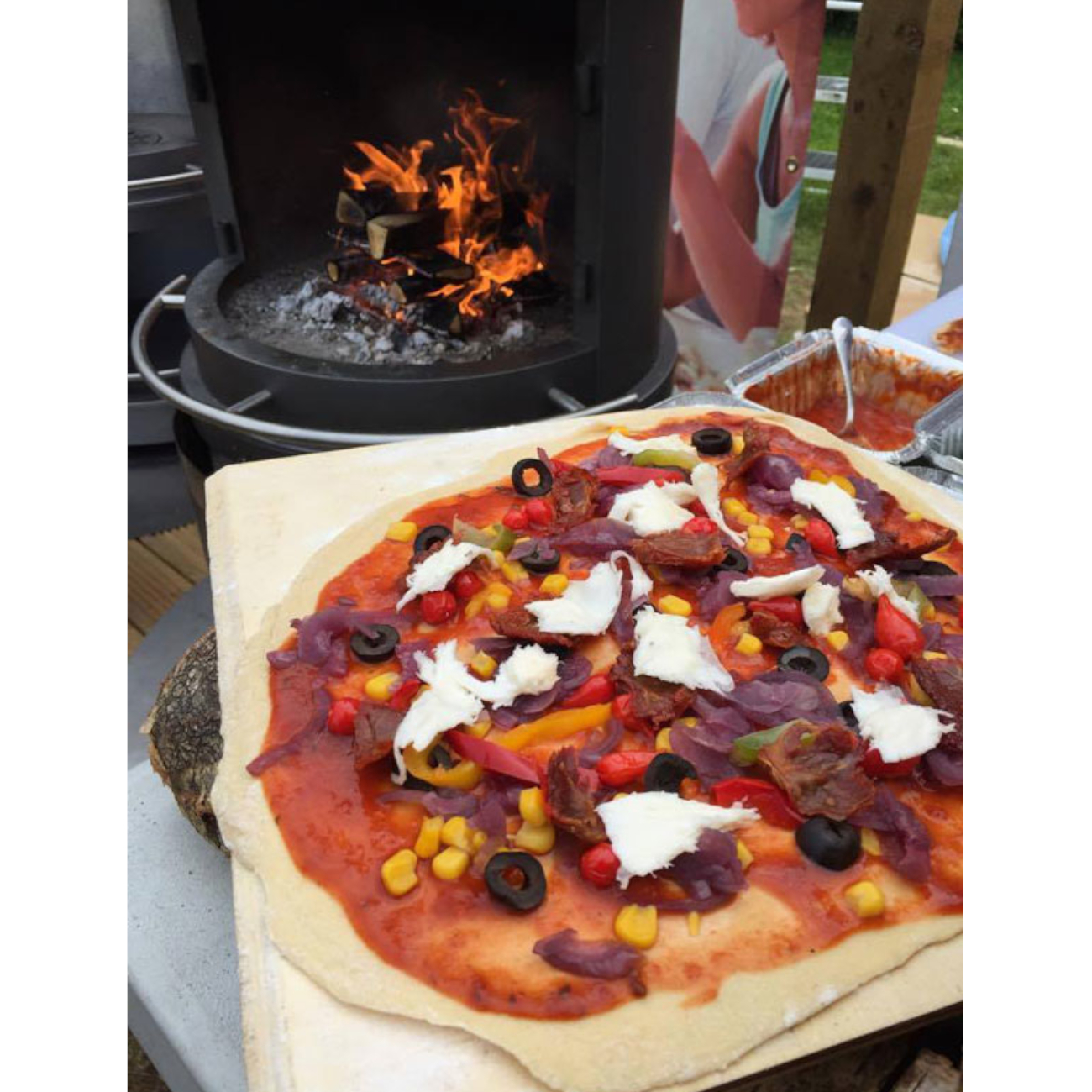 firestar-gartenkamin-holzgrill-zubeh-r-pizzastein-web6