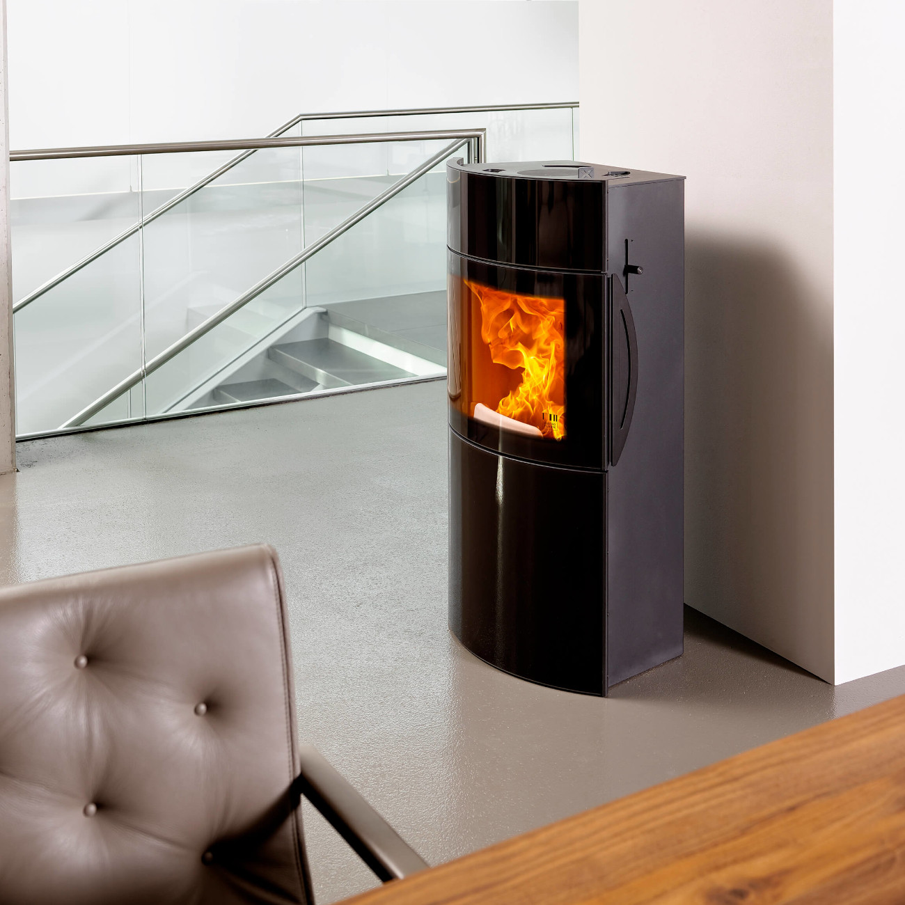 Fynn Xtra 2.0 Glas Schwarz Speicherofen 6kW RLU