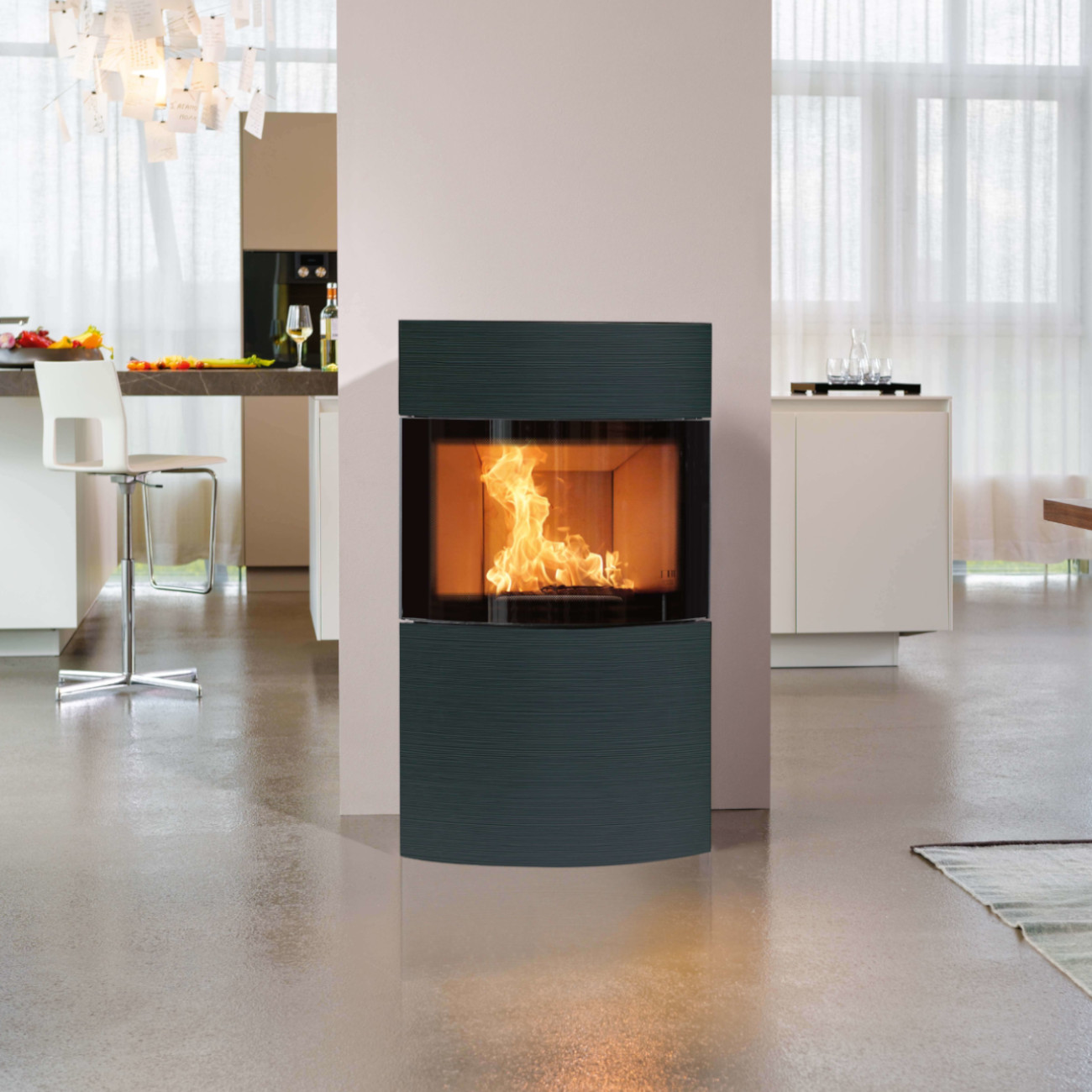 Fynn Xtra 2.0 Rille Schwarz Matt Keramik Speicherofen 6kW RLU