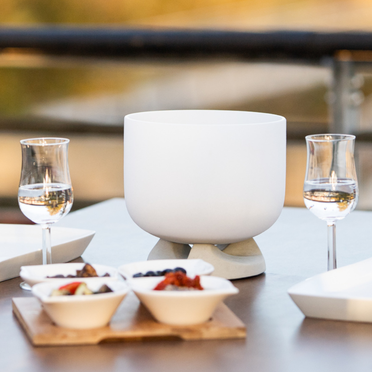 qflame-ethanol-tischkamin-betonsockel-web5