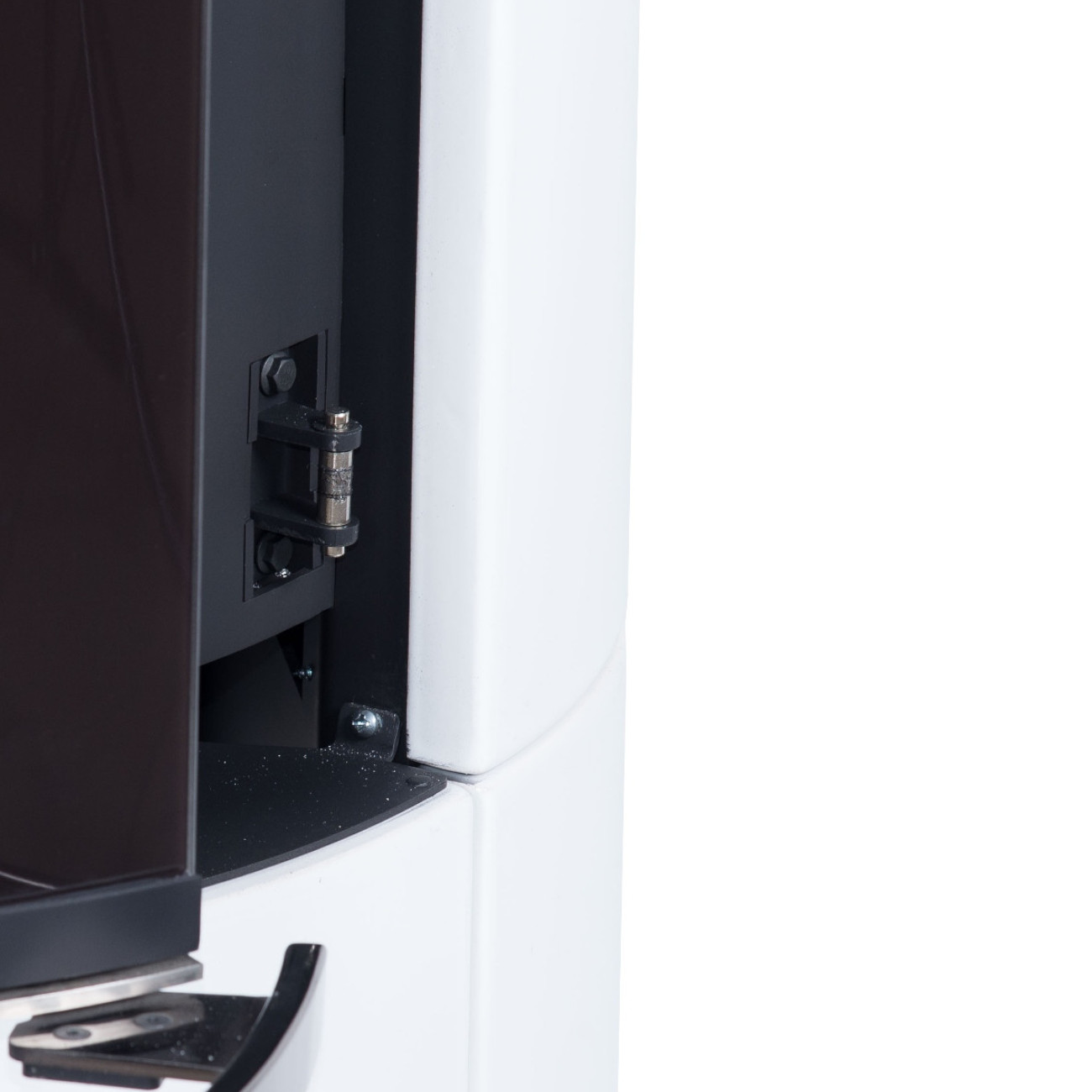 atika-keramik-plus-weiss-kachel-kaminofen-web2