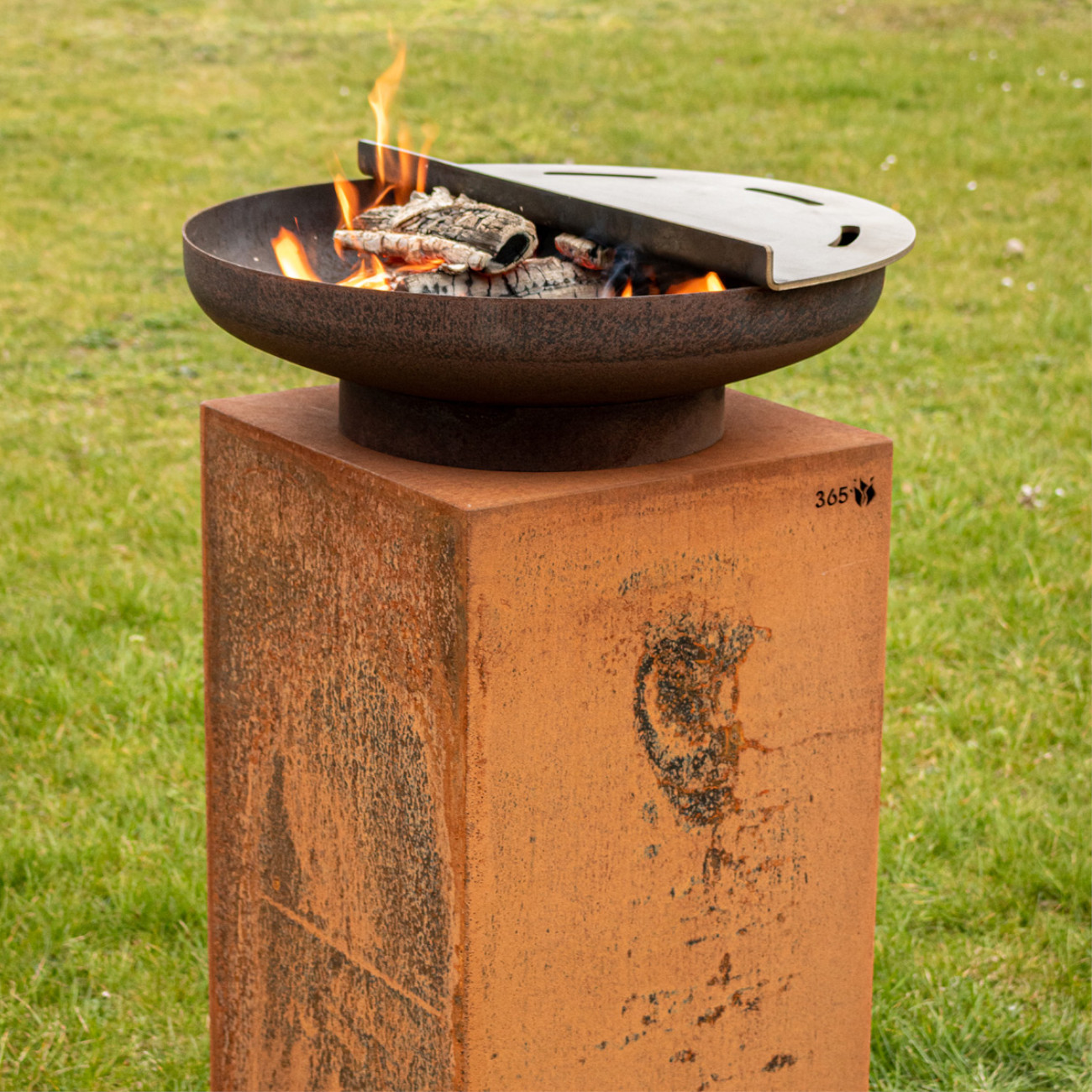 gartenkamin-plancha-grill-feuercampus365-ymos55-cortenstahl-web11