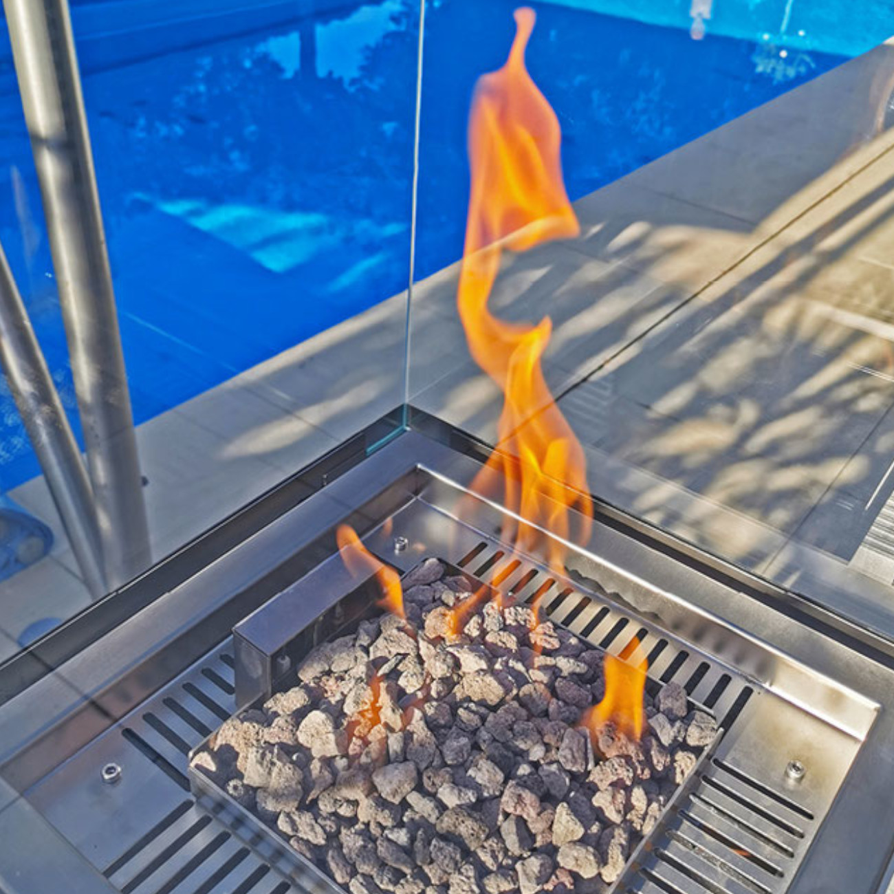 neocube-o-heizstrahler-heizpilz-terrassenstrahler-detail2