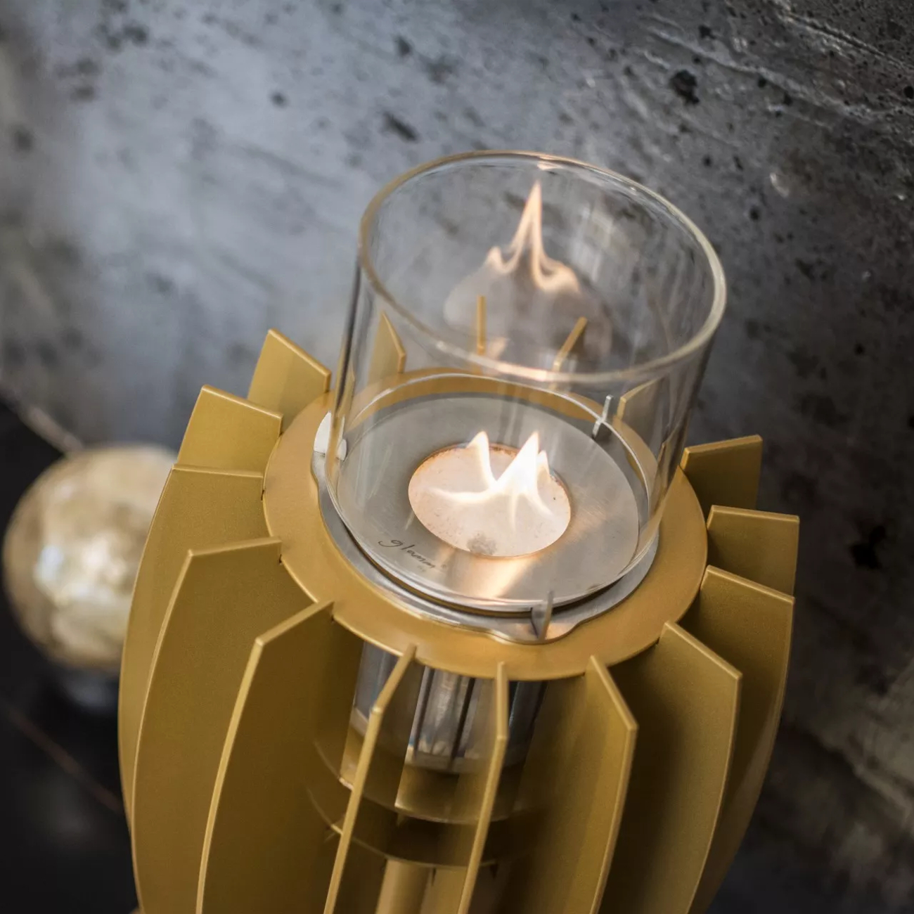 tabletop-tuli-gold Glammfire Tuli Tabletop Ethanolkamin