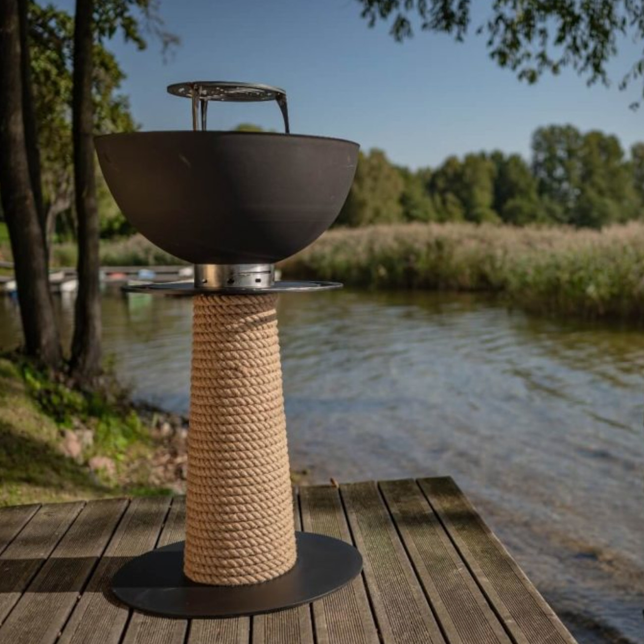 masuria-juno-600-gartenkamin-grill-schwarz-web1