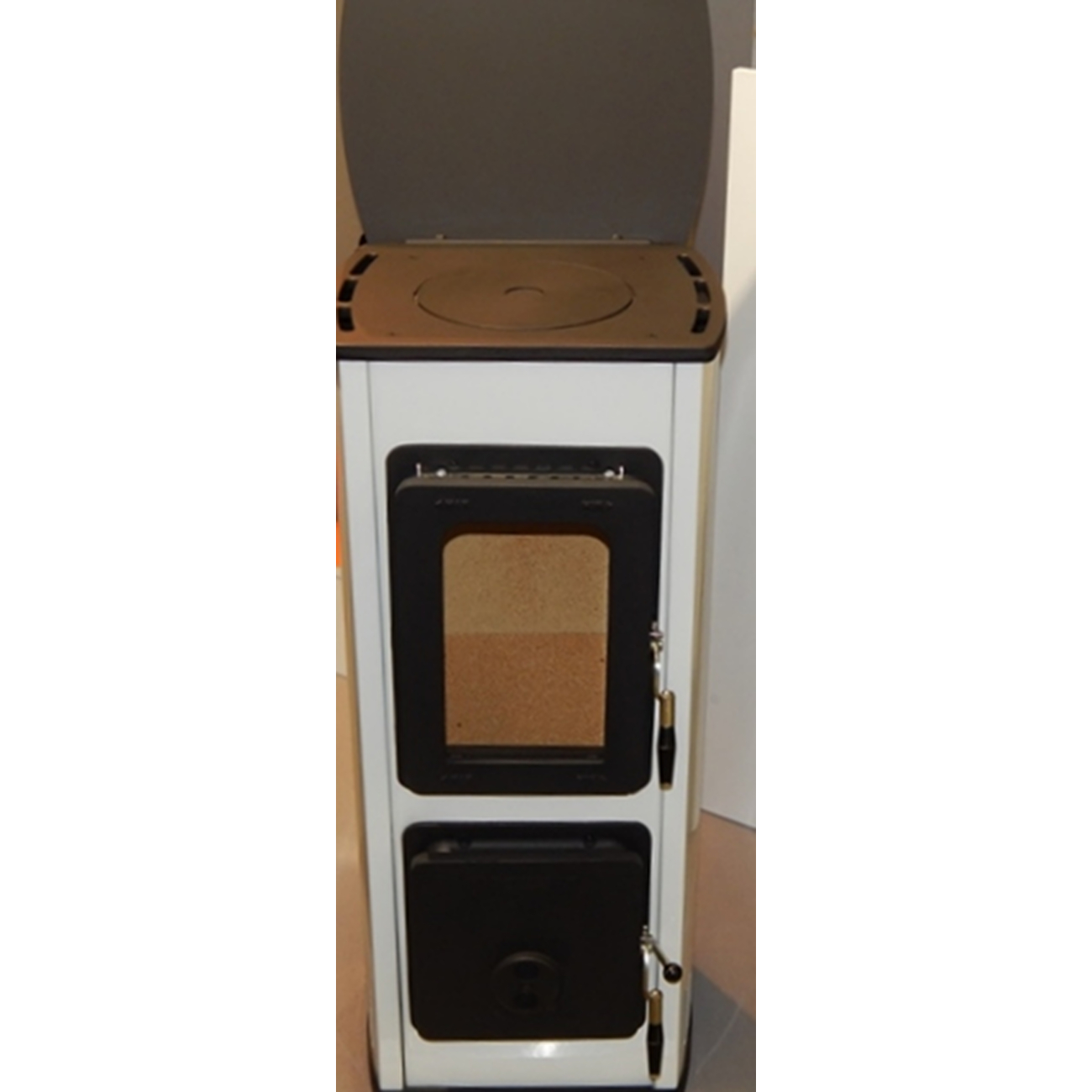 thorma_design_milano_2_weiss_messe1