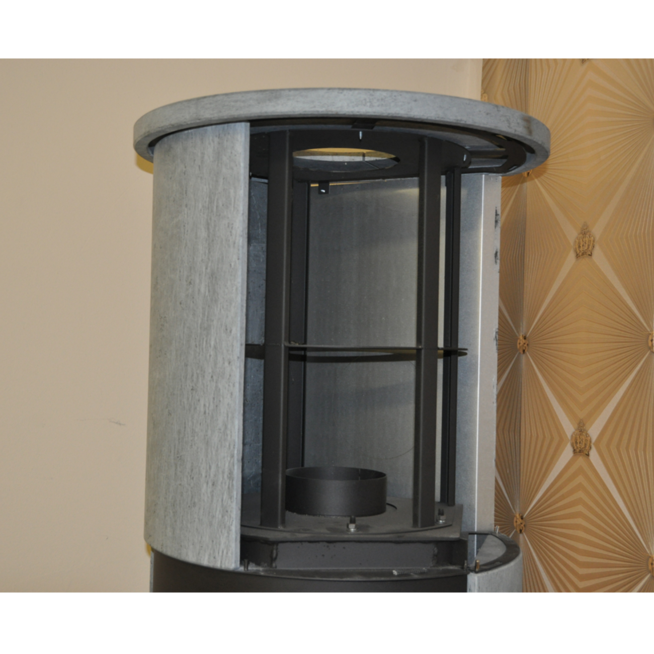 thorma_delia_serpentino_detail1-web0SoUq6Y5sVh2h