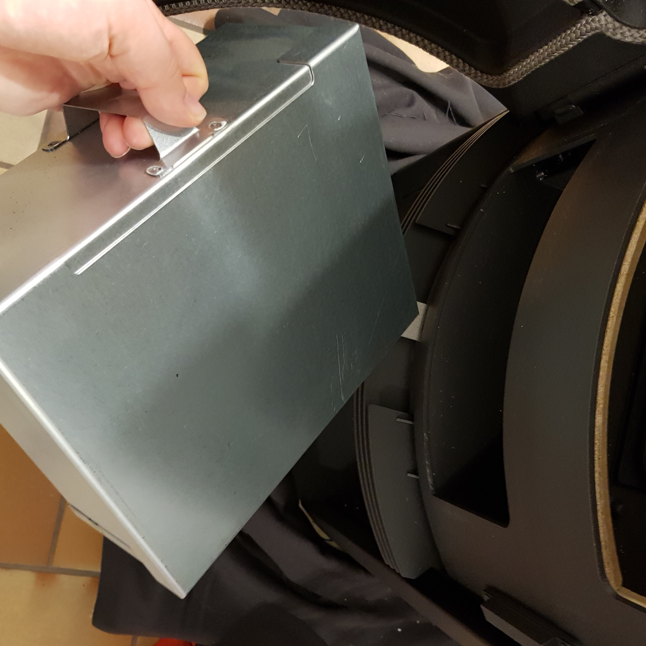 termatech_tt21rs-black_speckstein_ausstellung5