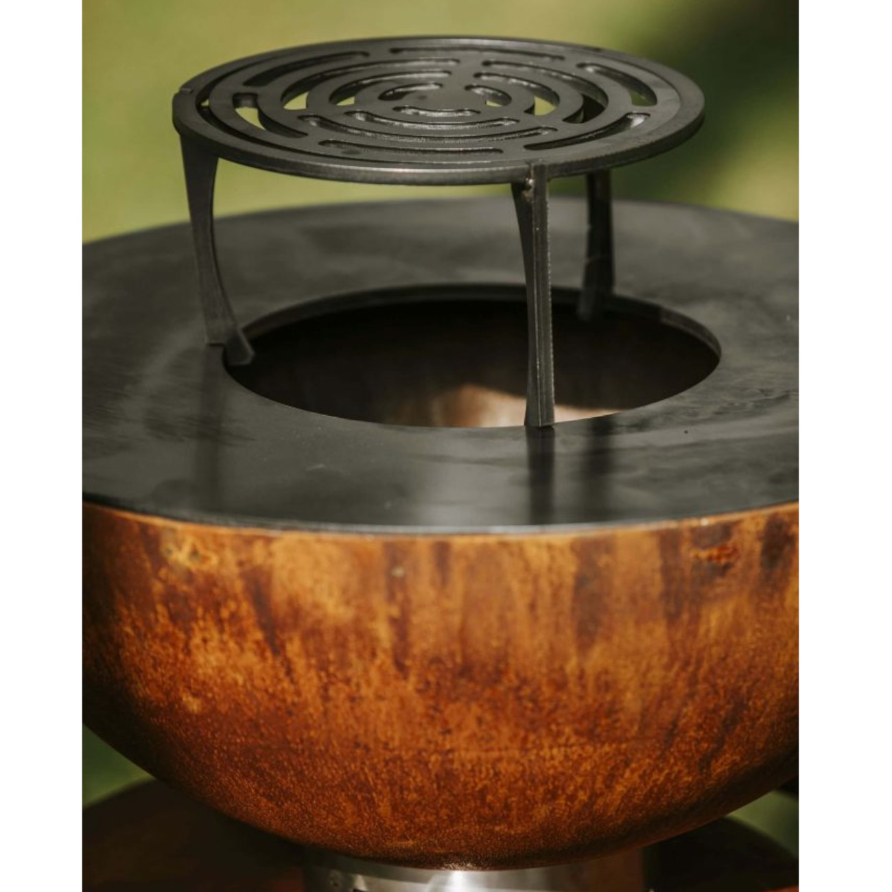 masuria-m-stilo-600-gartenkamin-grill-cortenstahl-web4