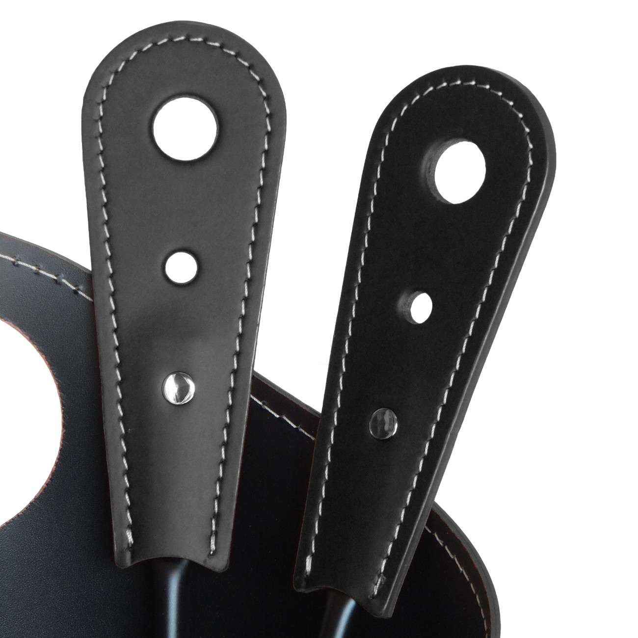 lara-kaminbesteck-schwarz-k14-web1