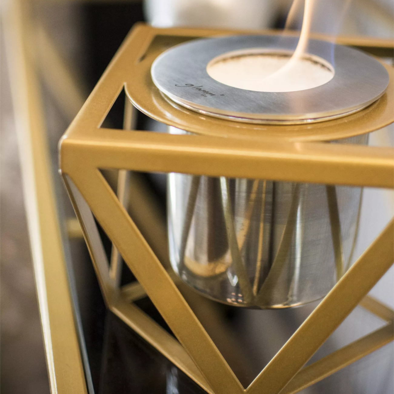 tabletop-alguimia-gold-detail