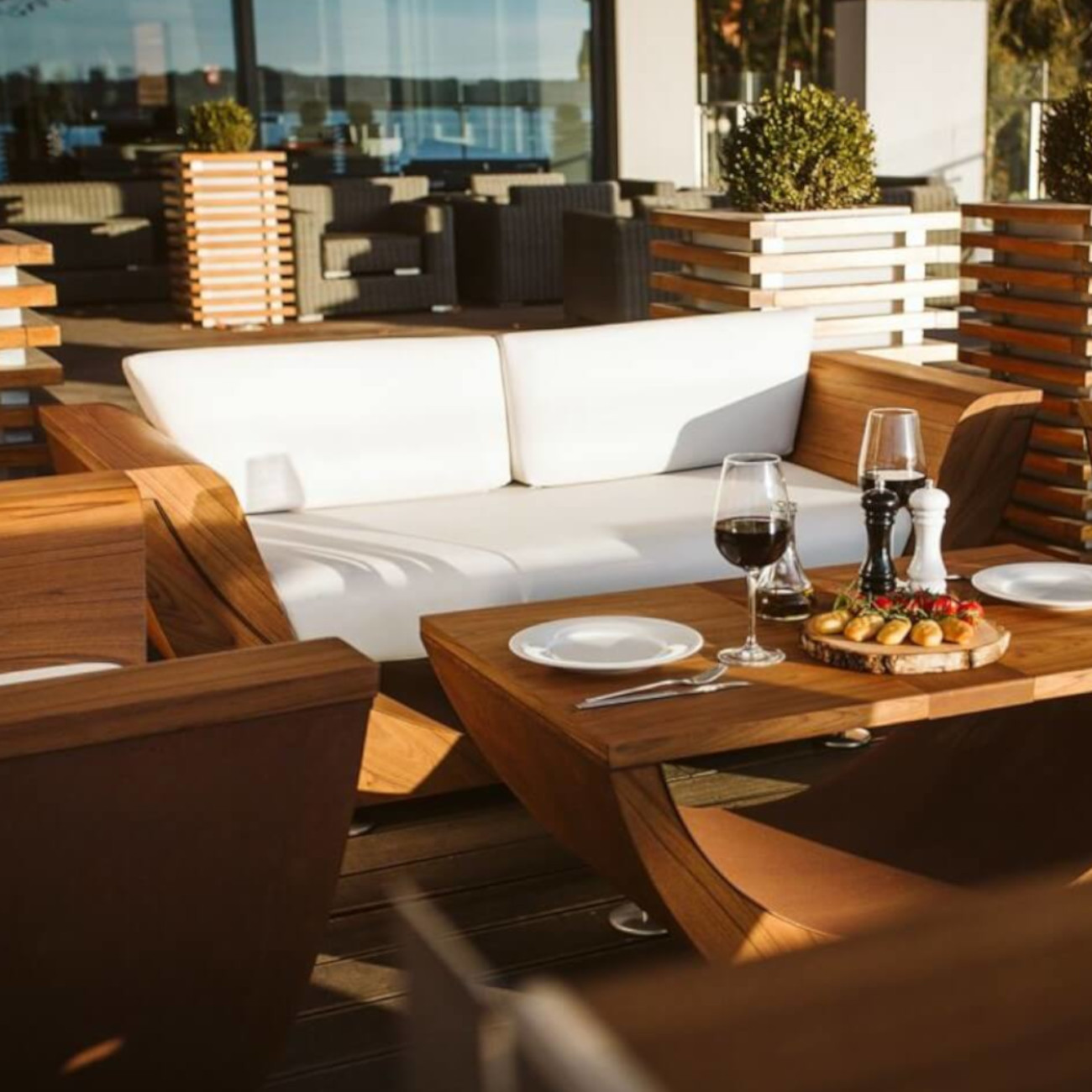 masuria-outdoor-narie-sofa-cortenstahl-ice-web4