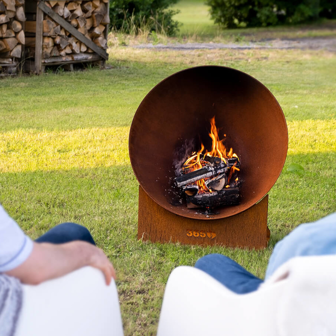 gartenkamin-feuerschale-feuercampus365-talyn-satteliet-cortenstahl-web5