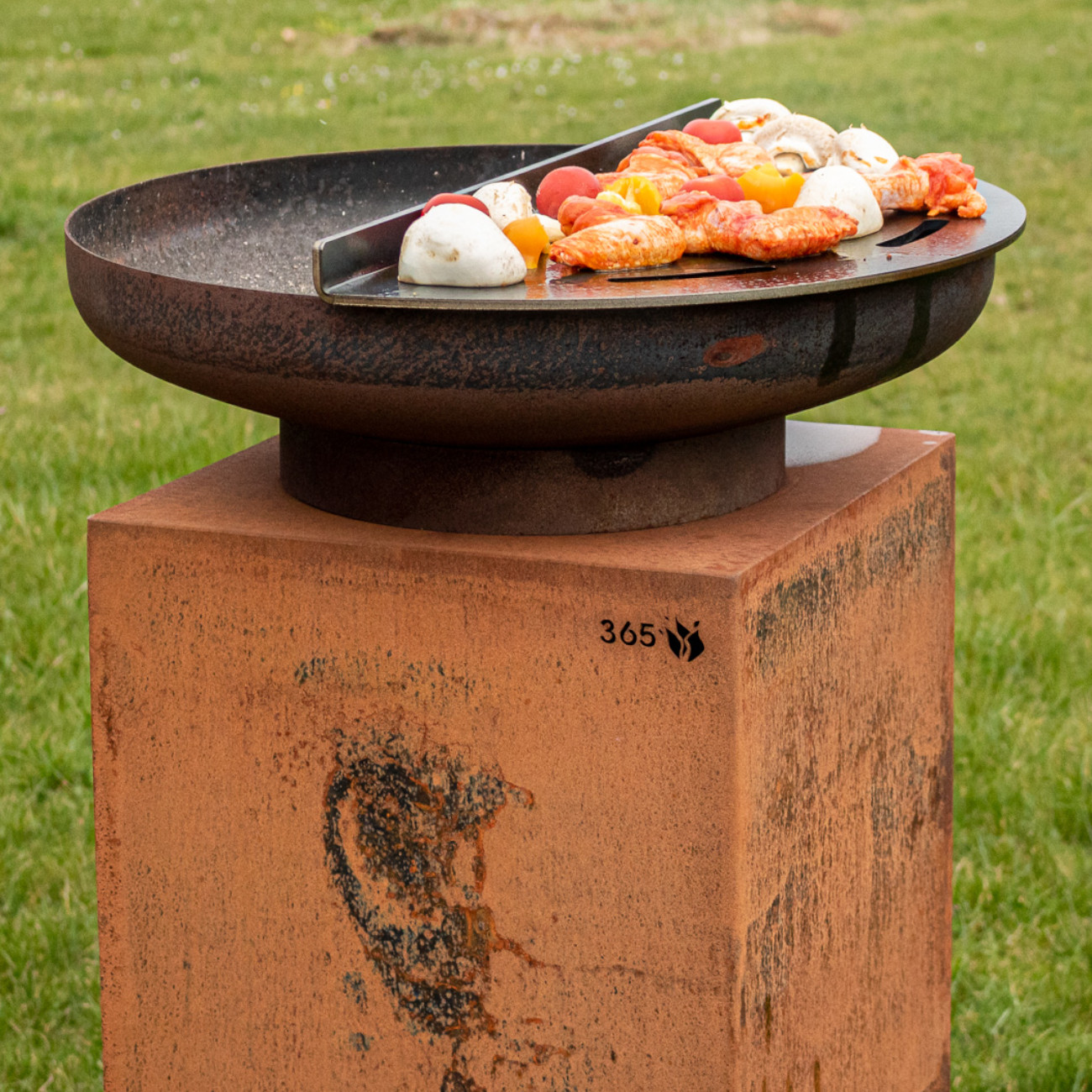 gartenkamin-plancha-grill-feuercampus365-ymos55-cortenstahl-web4