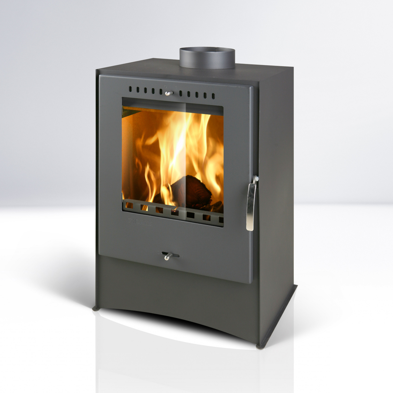 skal_kaminofen_holzofen_schwarz_web2 Skal Kaminofen Schwarz 7kW