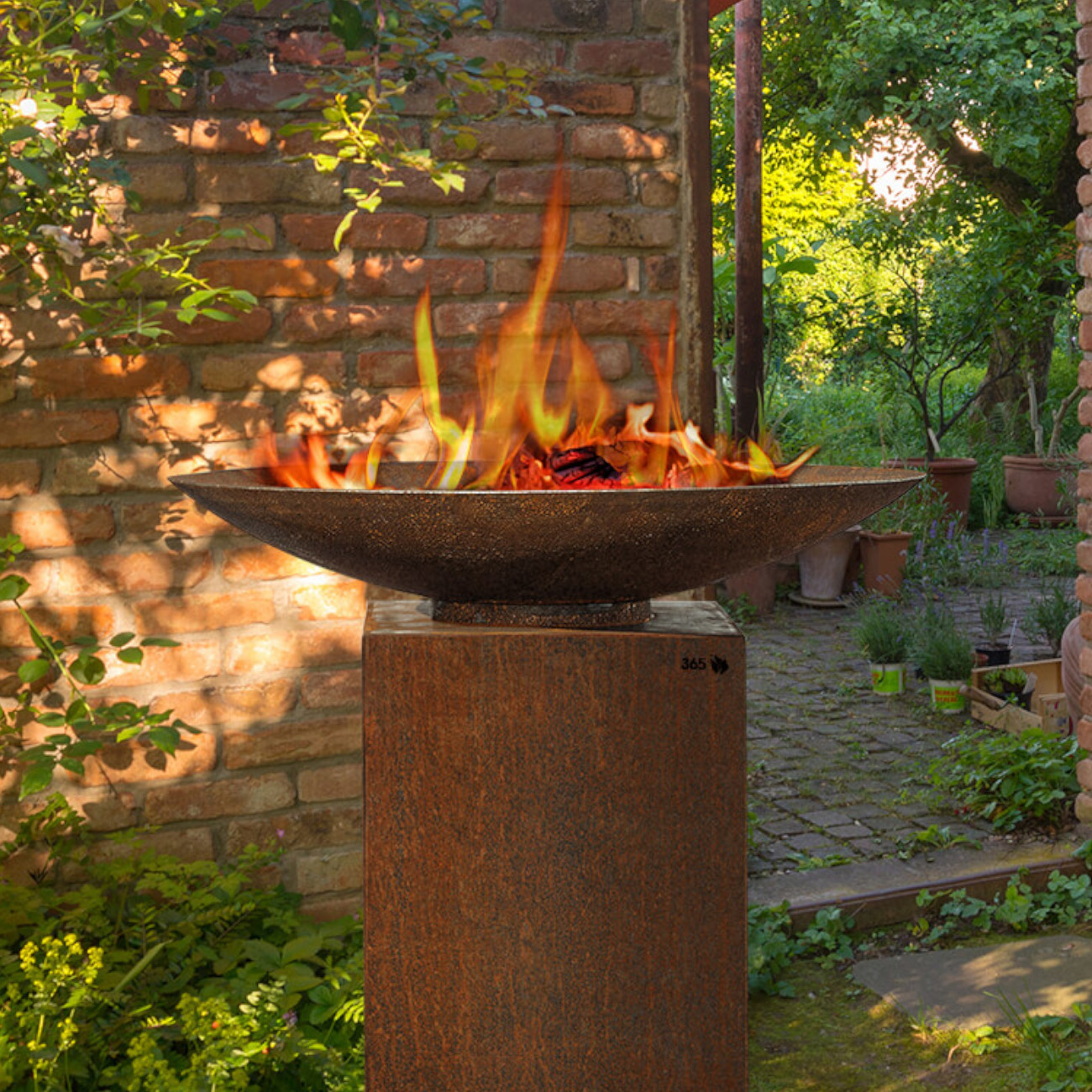 gartenkamin-feuerschale-feuercampus365-pio80-cortenstahl-web4
