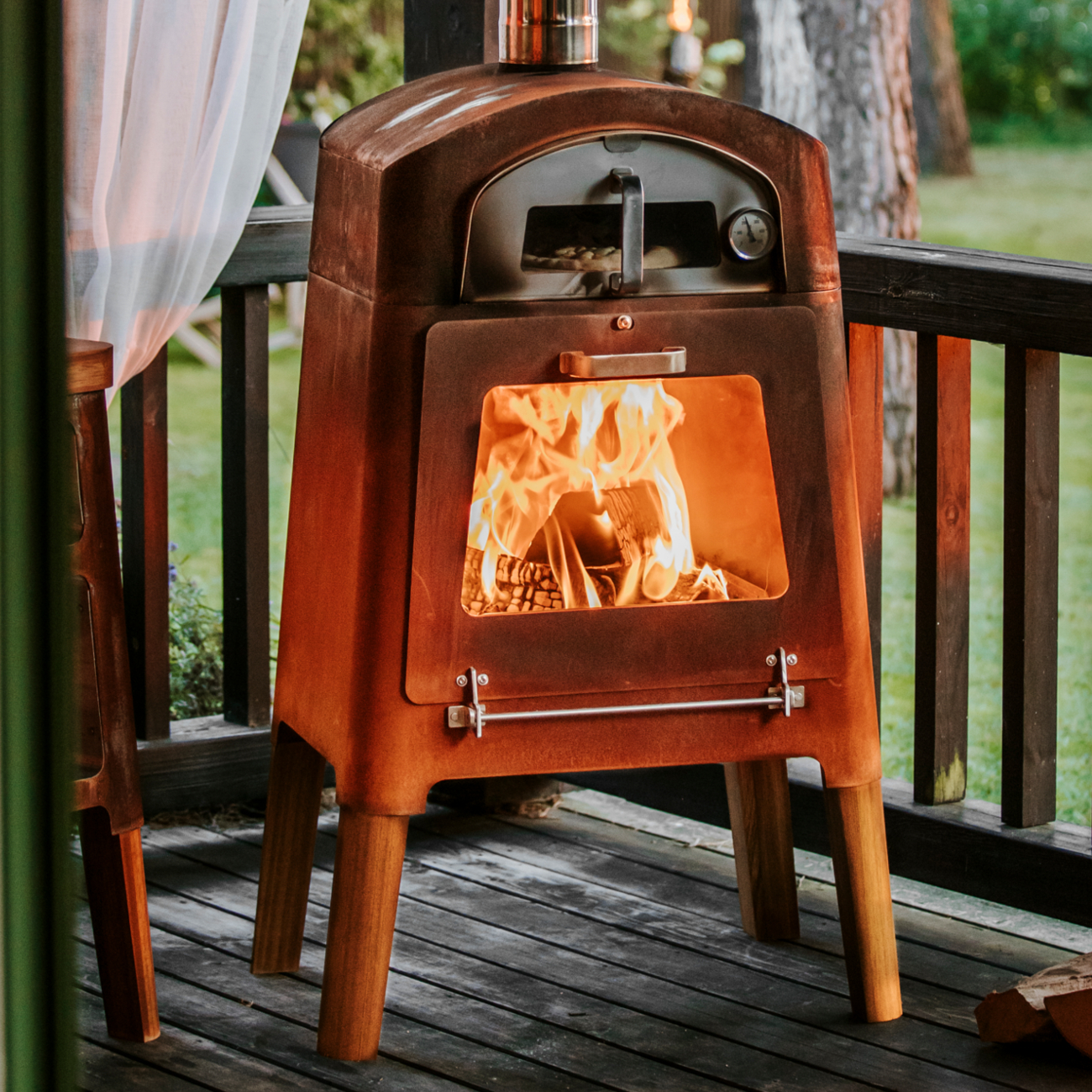 masuria-m-klassisch-holzofen-grill-pizzaofen-cortenstahl-web1