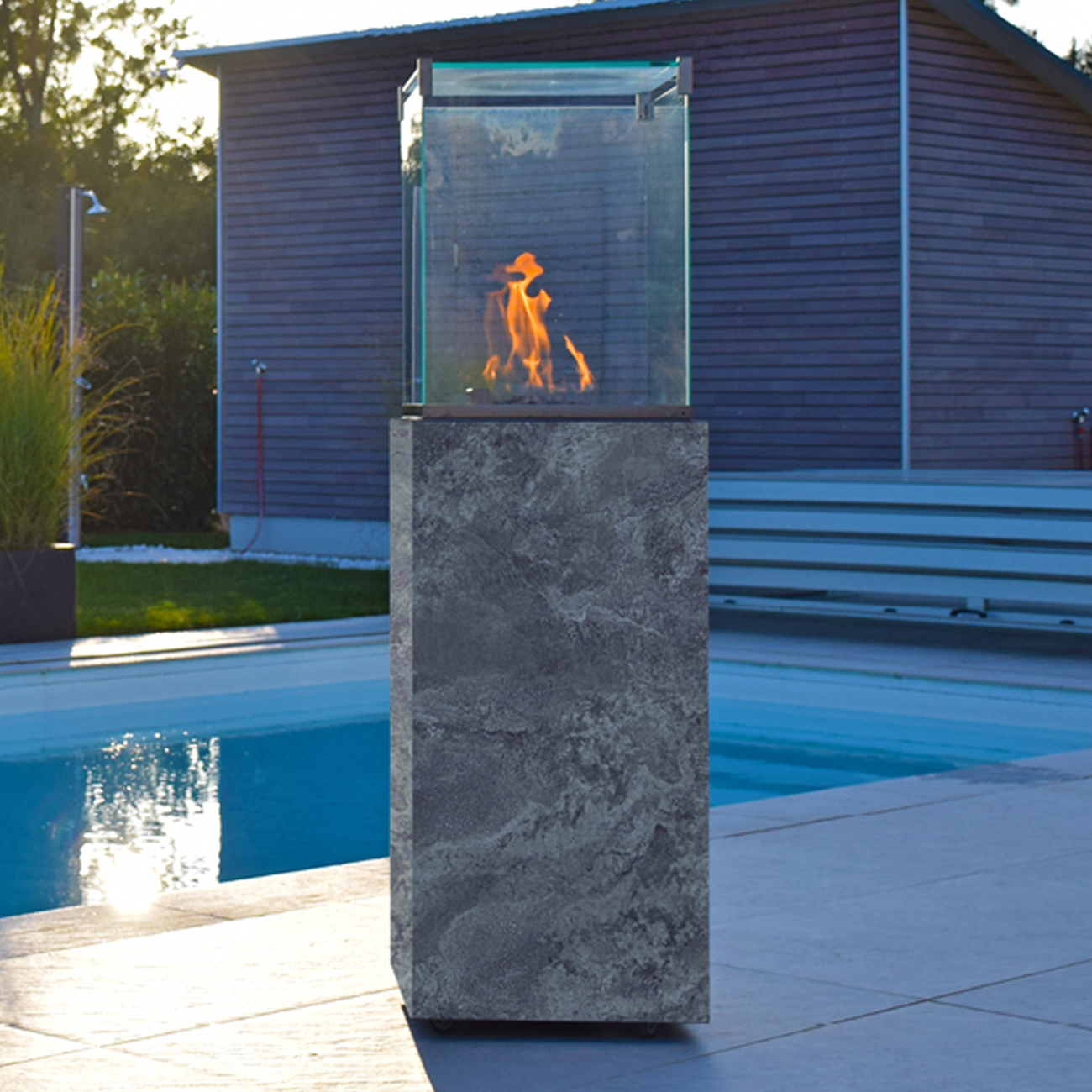 Neocube-o Krater Riverwashed Terrassenstrahler / Heizstrahler