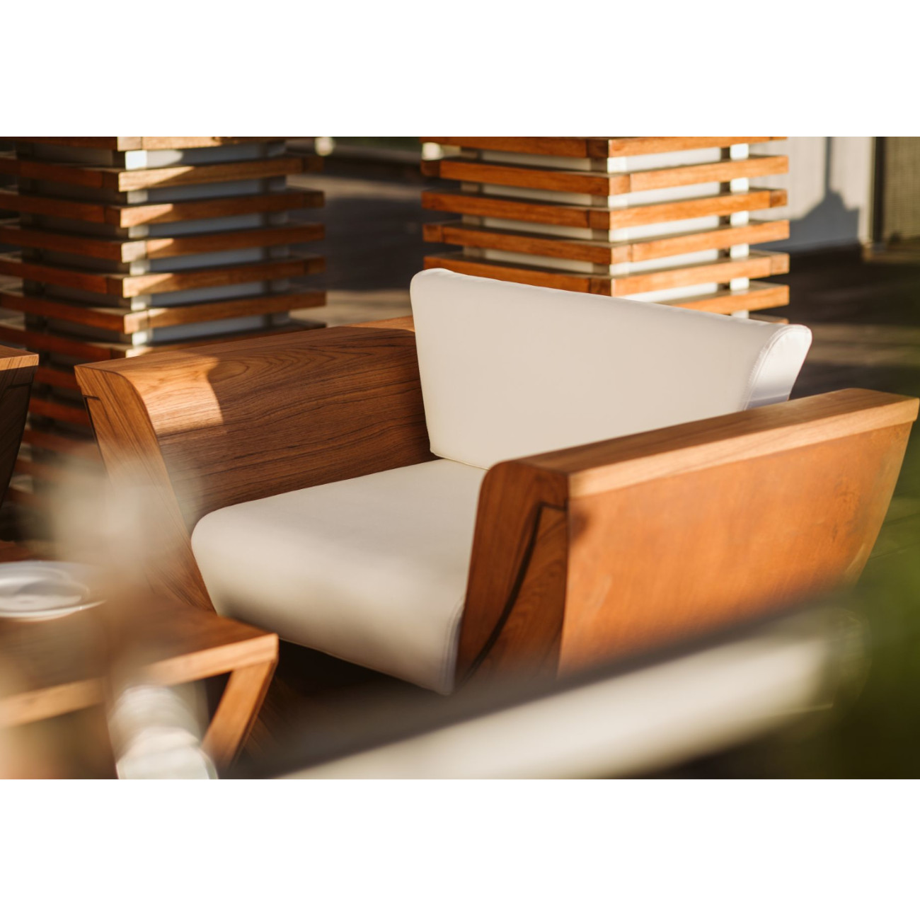 masuria-outdoor-narie-sessel-cortenstahl-web1