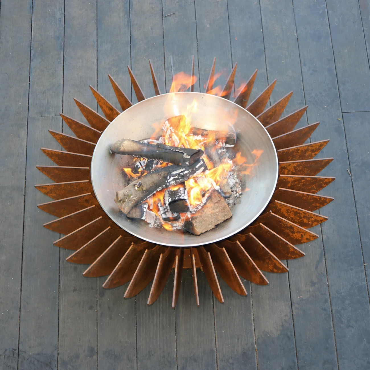 Cosmo 13 Designer Feuerschale Gartenkamin Cortenstahl