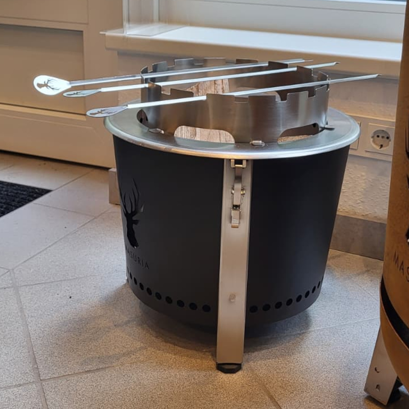 Ausstellungsstück Alpha Camp 400 Camping Schwarz Rauchfreie Feuerschale