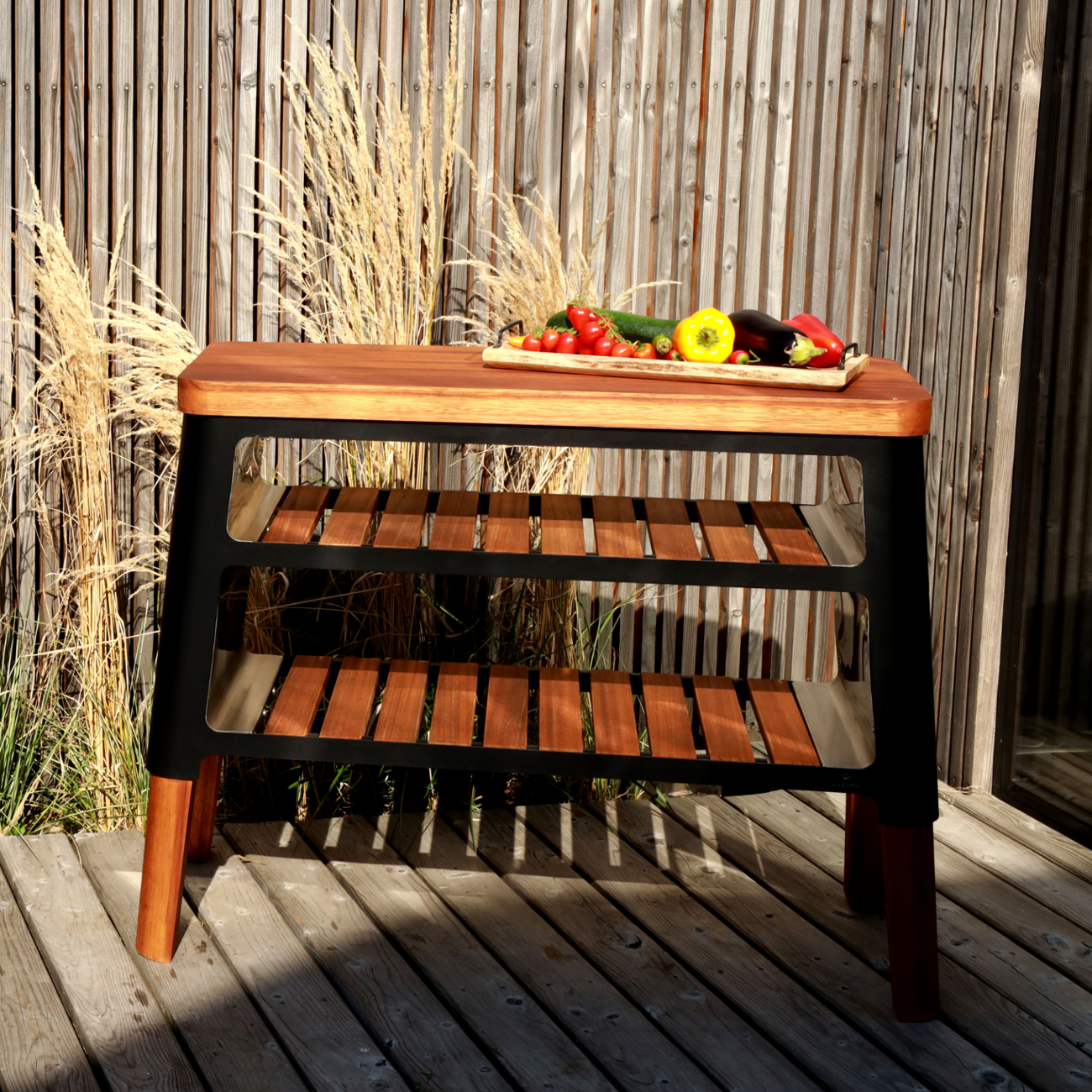 masuria-m-klassisch-holzofen-tisch-schwarz-web3