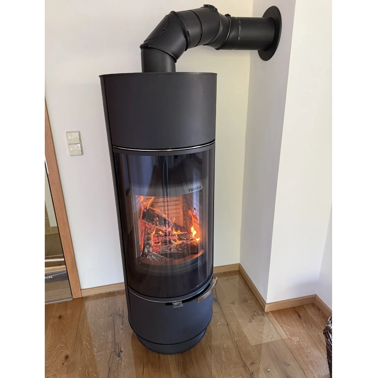 Atika Steel Speicher-Kaminofen Schwarz 7kW