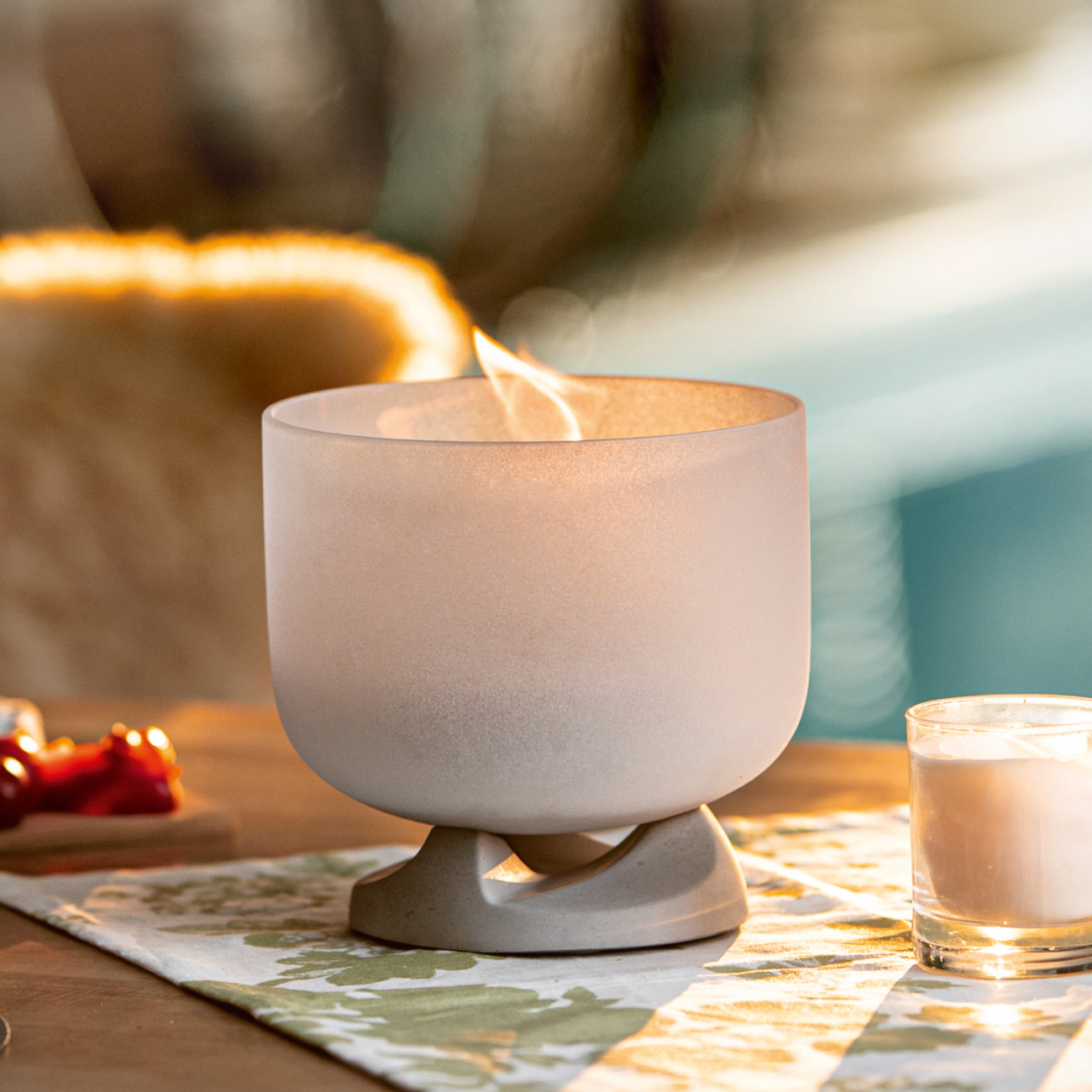 qflame-ethanol-tischkamin-betonsockel-web6