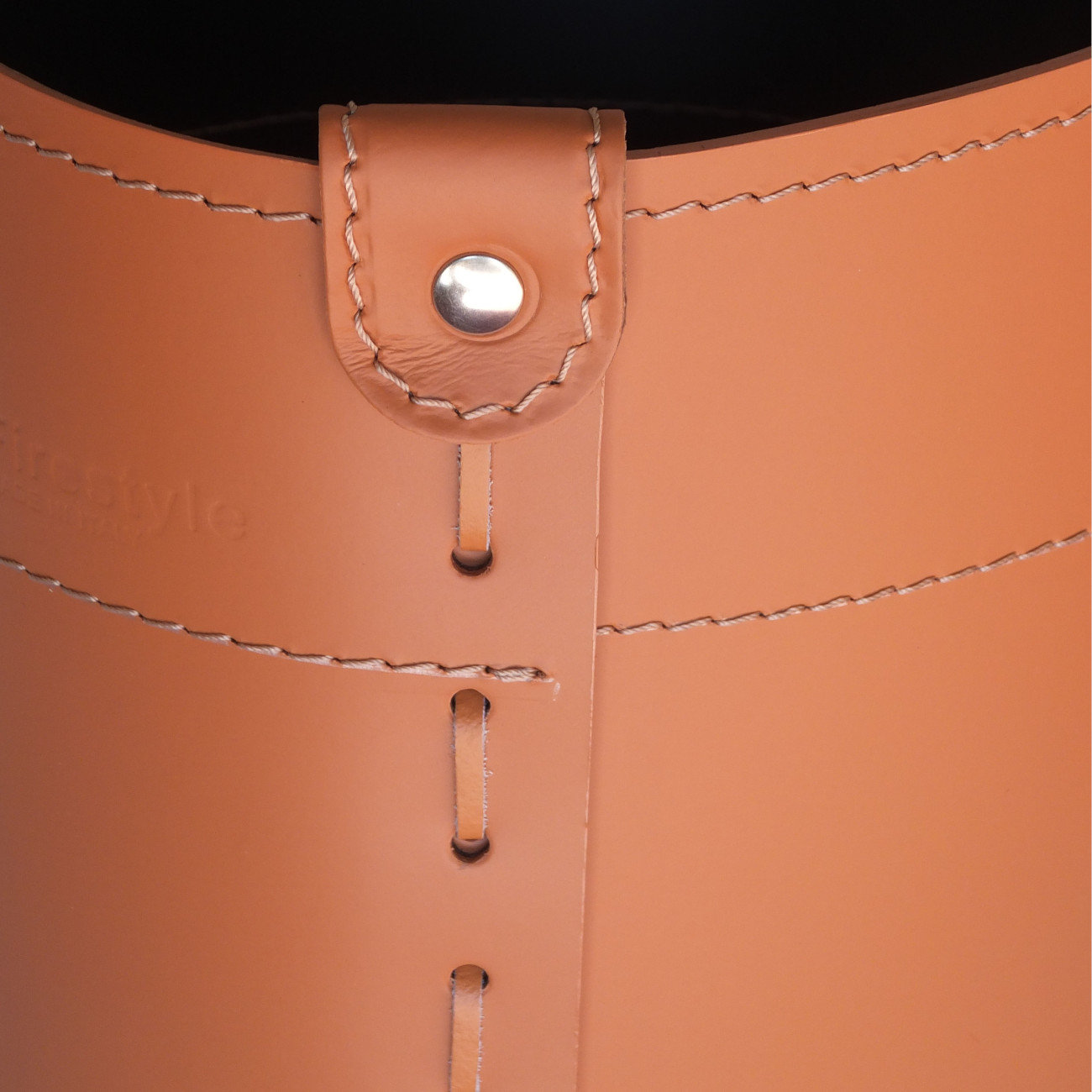 kaminbesteck-behaelter-nildac-braun-web1ZYu0cShQ88Xpm